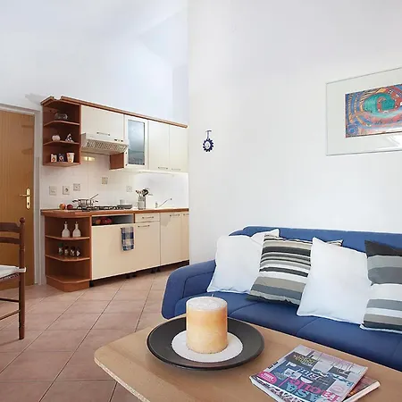Cozy In With Wifi Apartment Rabac