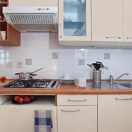 Cozy In With Wifi Apartment Rabac